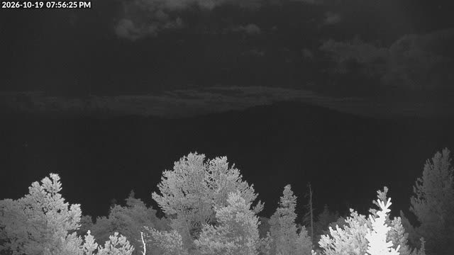 Mountain Cam (webcam.io) still, 0″ new snow in 24 h