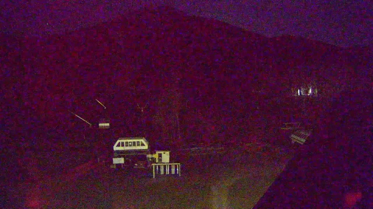 Tramside still, 0″ new snow in 24 h