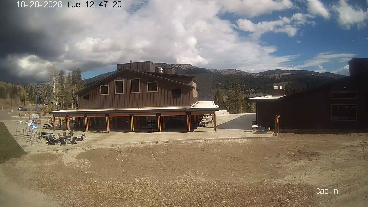 Little Beaver View still, 0″ new snow in 24 h