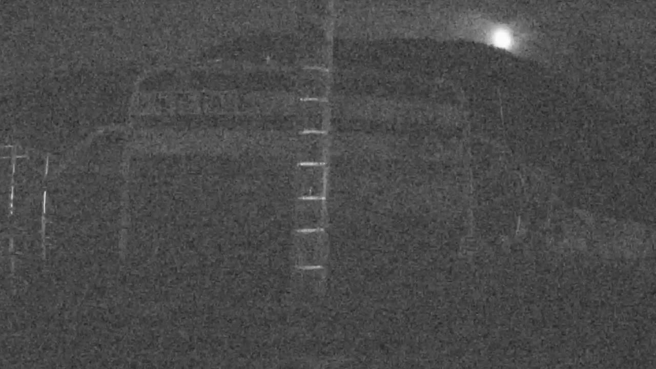 Snow Stake still, 0″ new snow in 24 h