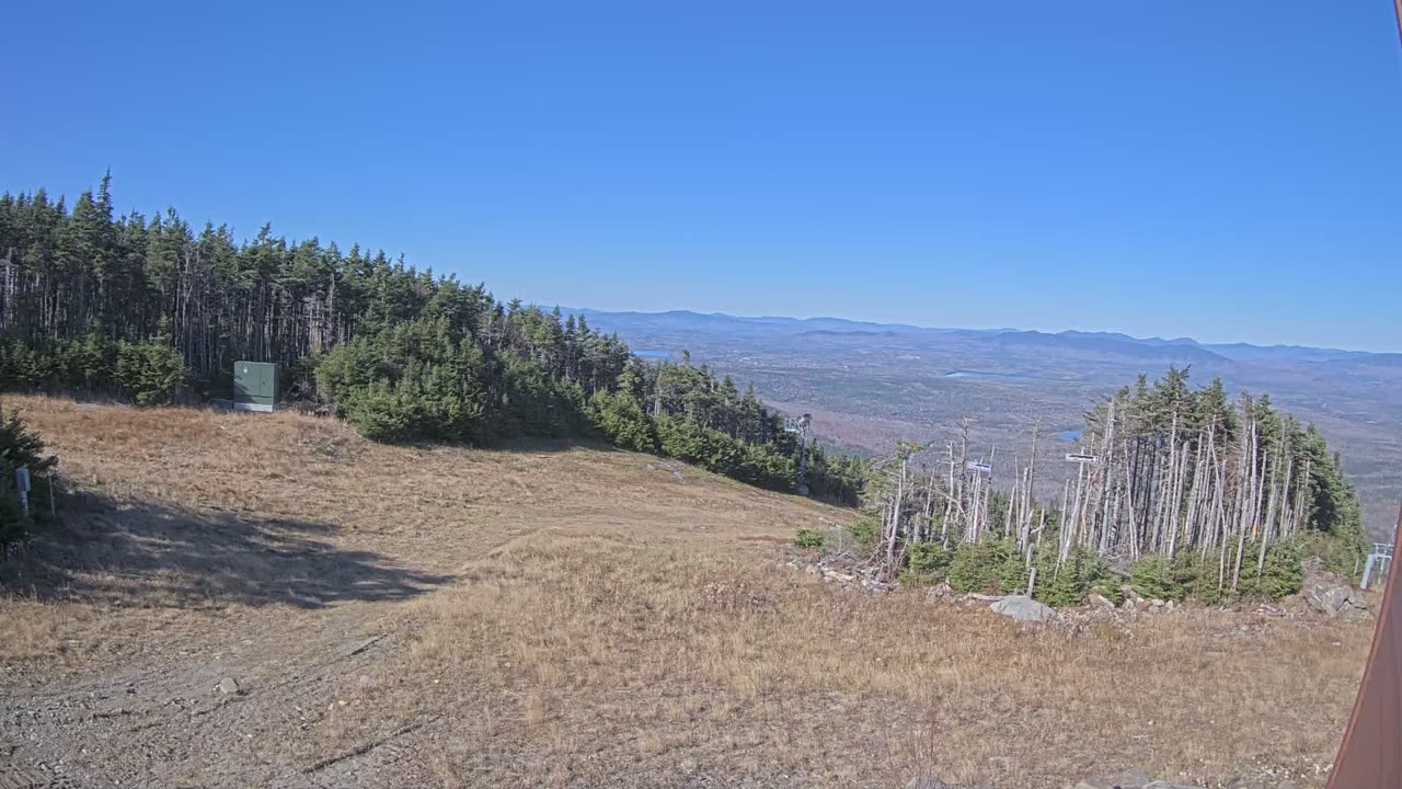 Top of the Rangeley Cam still, 0″ new snow in 24 h