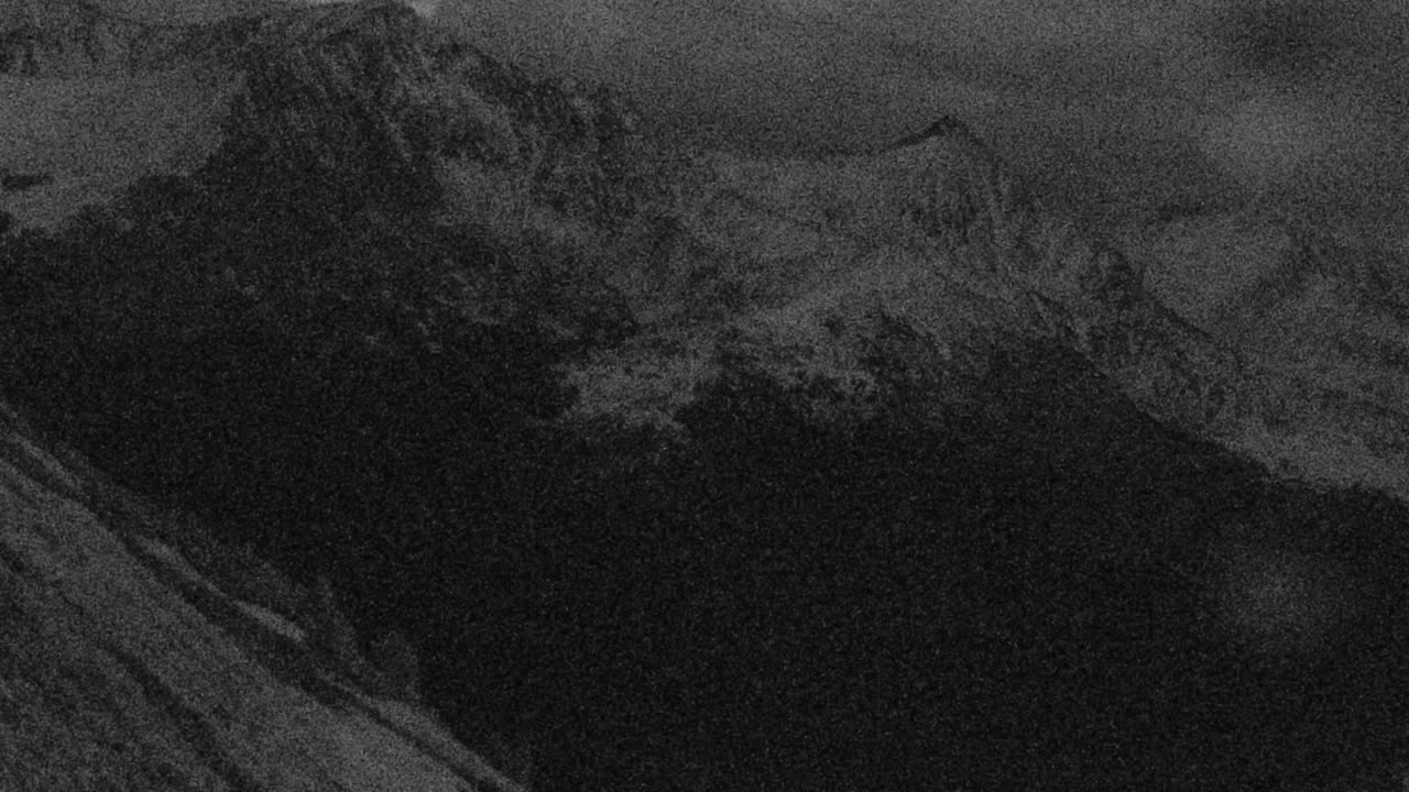 Union Peak still, 0″ new snow in 24 h