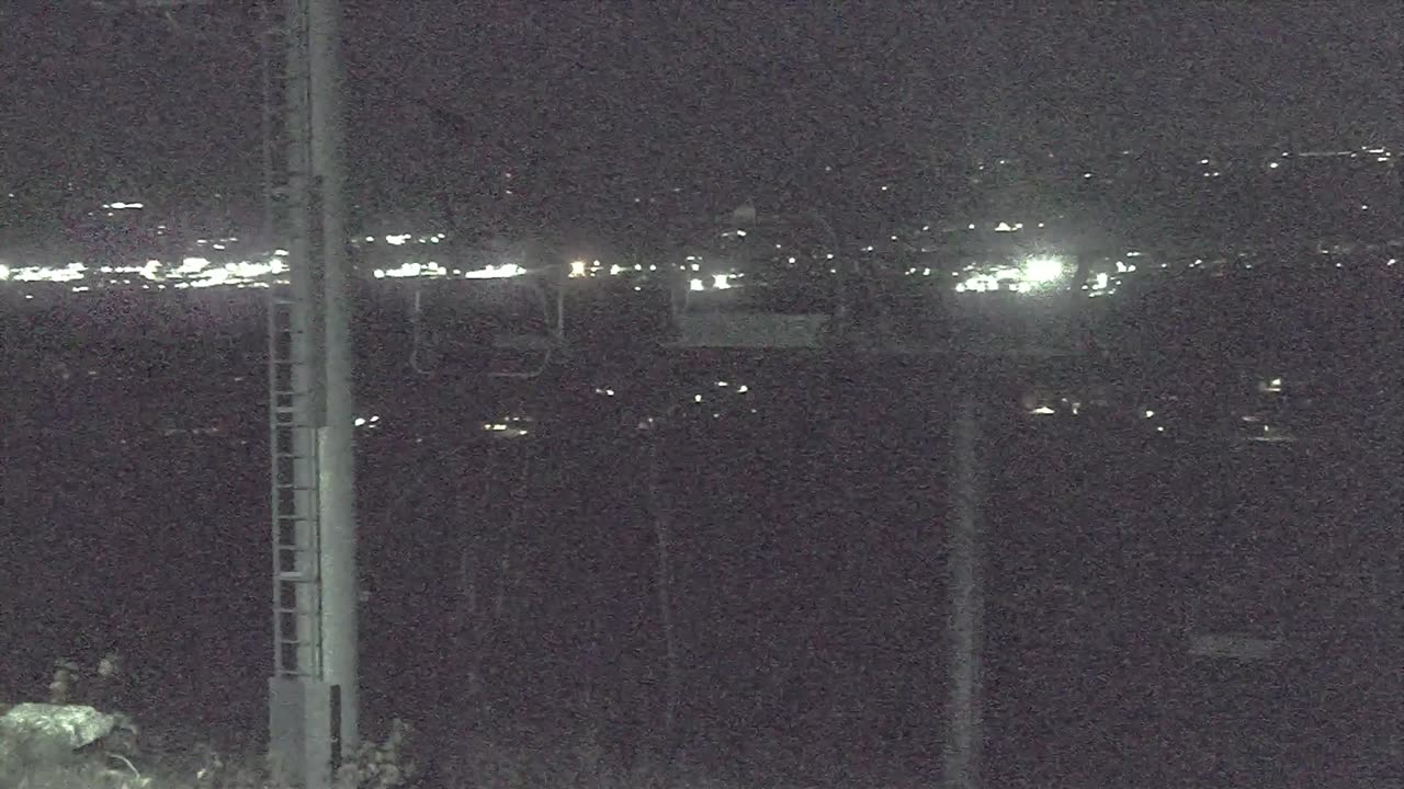 Dasher still, 0″ new snow in 24 h