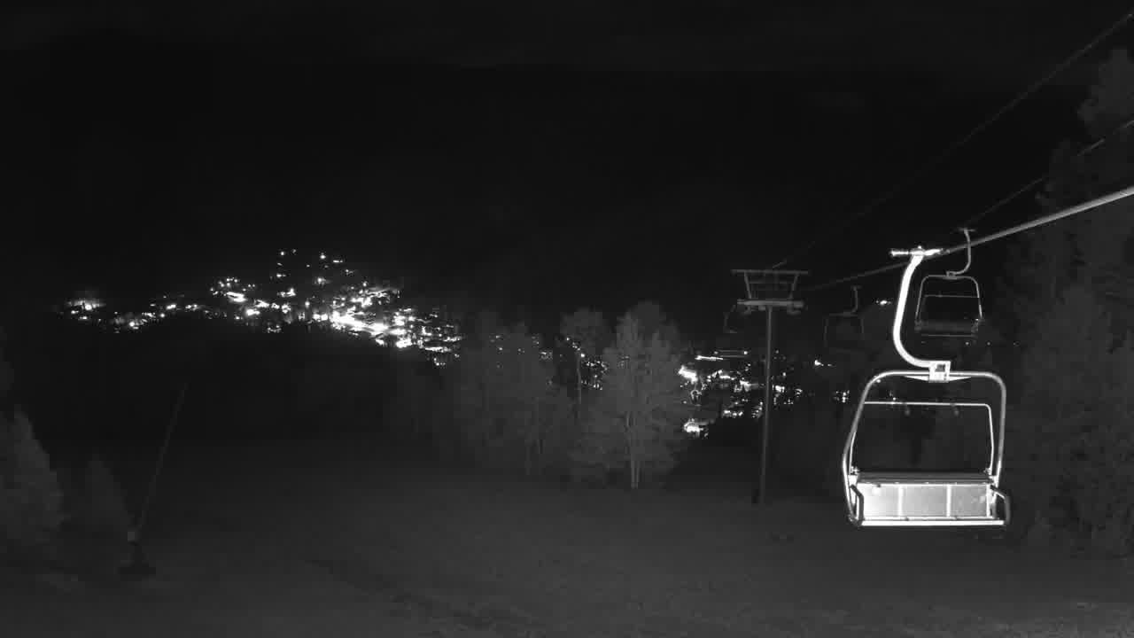 Copper Mid Chair still, 0″ new snow in 24 h