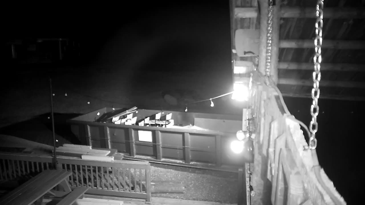 Boathouse still, 0″ new snow in 24 h