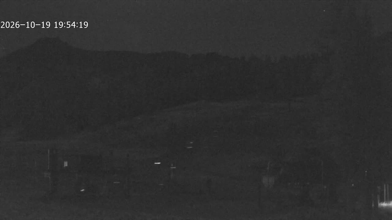 Cornice still, 0″ new snow in 24 h