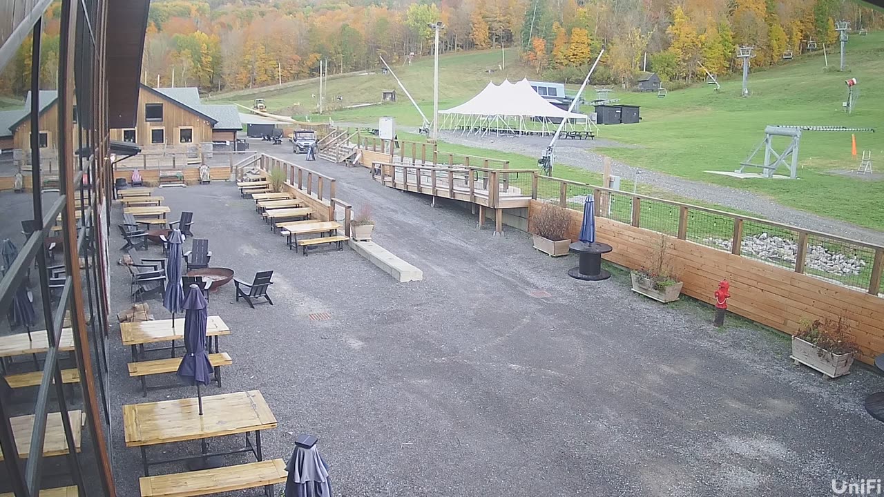 Catamount Mountain View still, 0″ new snow in 24 h