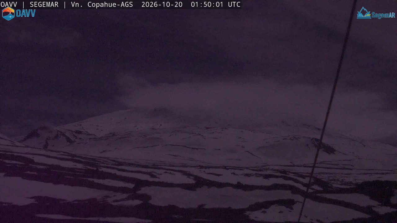 Copahue Volcano - Agrio Superior Station (AGS) still, 0″ new snow in 24 h