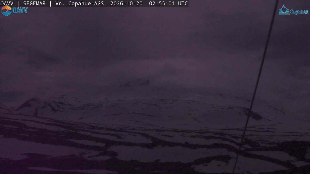 Copahue Volcano - Agrio Superior Station (AGS) still, 0″ new snow in 24 h
