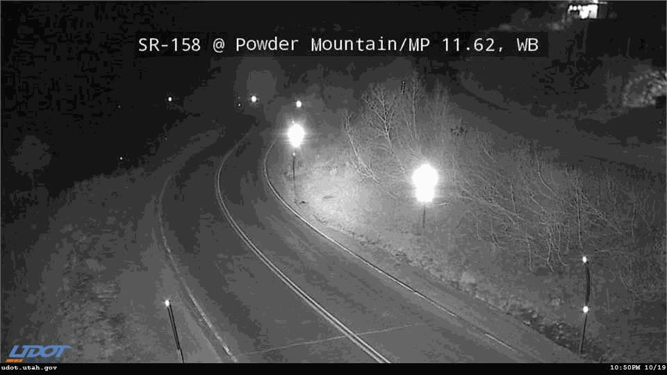 Powder Mountain Road still, 0″ new snow in 24 h