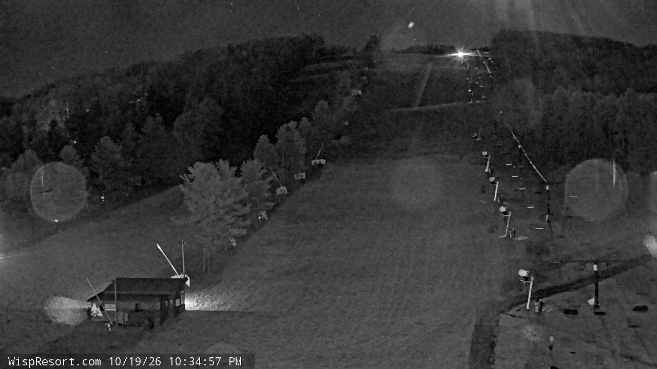 Base still, 0″ new snow in 24 h