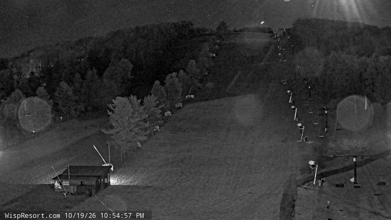 Base still, 0″ new snow in 24 h